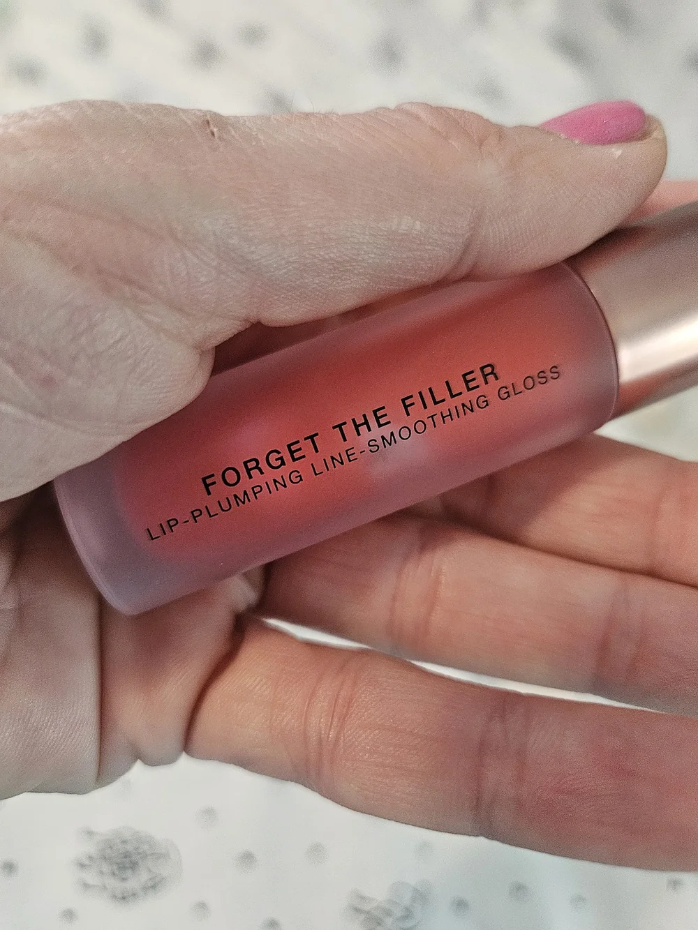 LAWLESS Liquid Lipstick in Coral Rose color.  Cherry Vanilla. Lip Plumping